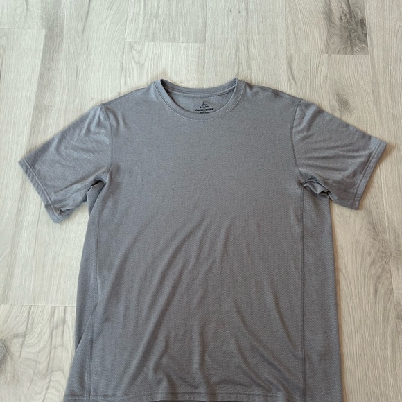 Prana Gray Short Sleeve Men's Tee - Picture 1 of 2